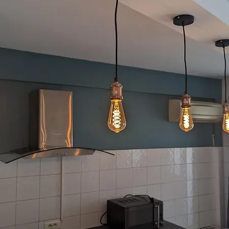 Vieux Port 3 Etoiles Cannes